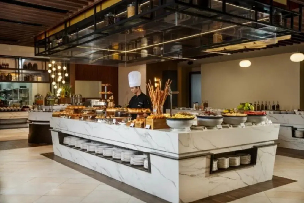 Royal Beachfront Villas & Spa Danang