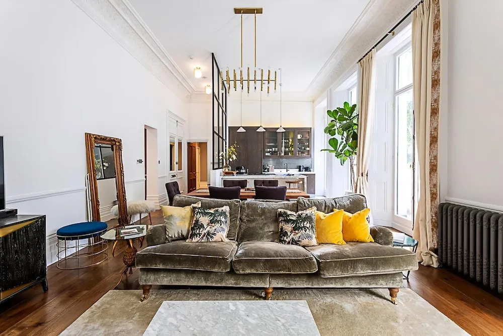 Notting Hill Charm: Central 2-bed Gem