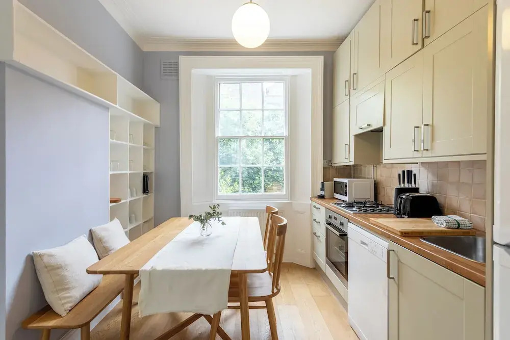 Two Bed Notting Hill Gem