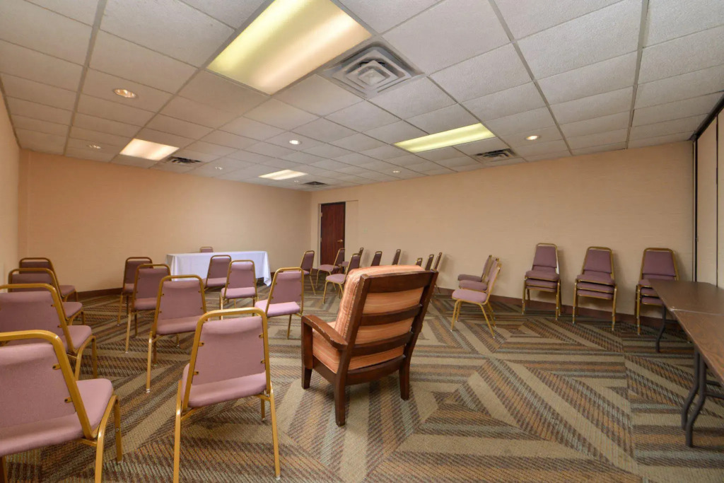 Four Points by Sheraton Oklahoma City Airport