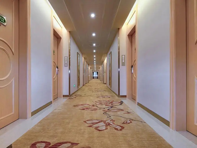 Vienna International Hotel Guangdong Maoming Wanda Plaza
