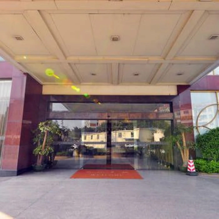 Shi Jing International Hotel