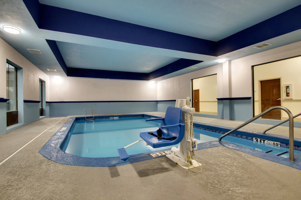 Holiday Inn Express & Suites Laurel by IHG