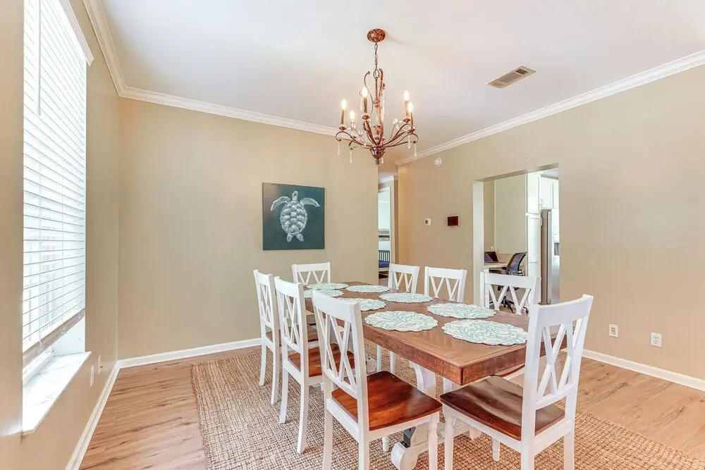 Dog-friendly Panama City Home 1 Mi to Powell Lake!