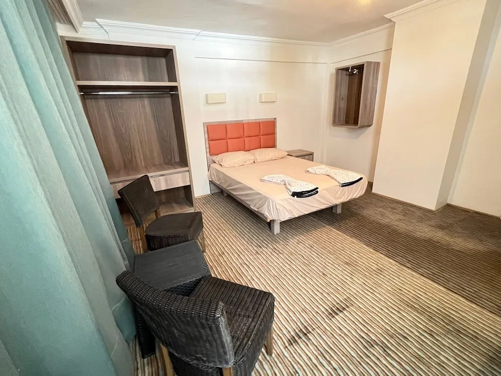 Cumhuriyet Otel