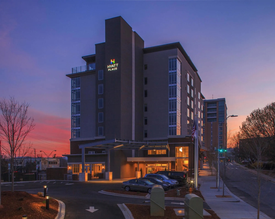 DoubleTree by Hilton Asheville Downtown