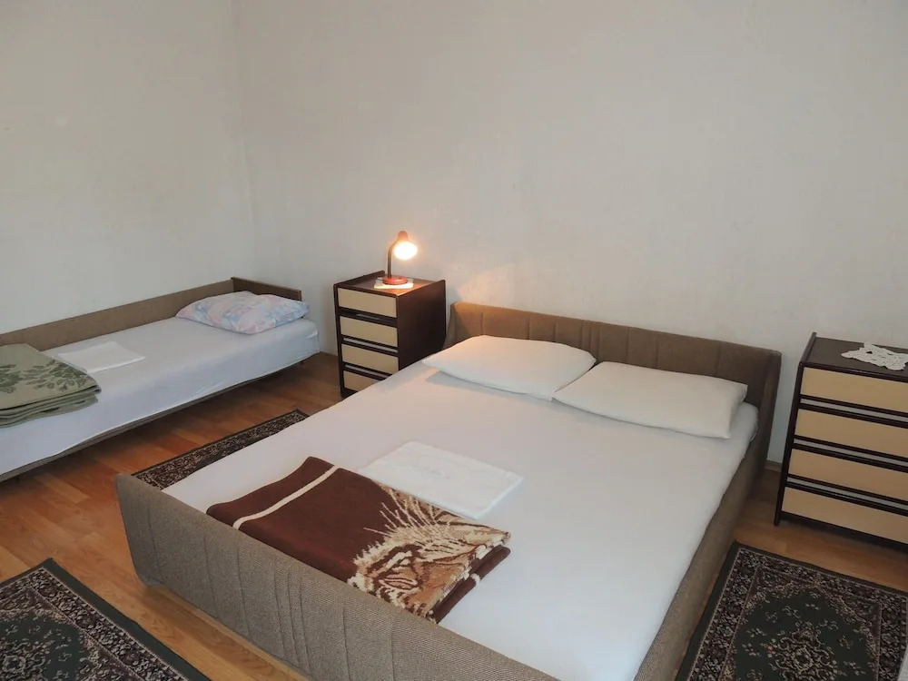 Apartments Dragica