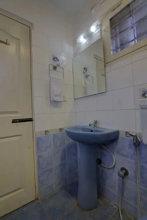 Royal Suites Hotel Apartment