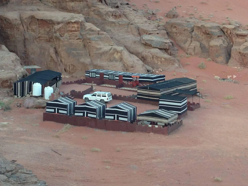 mountain village camp- wadi rum