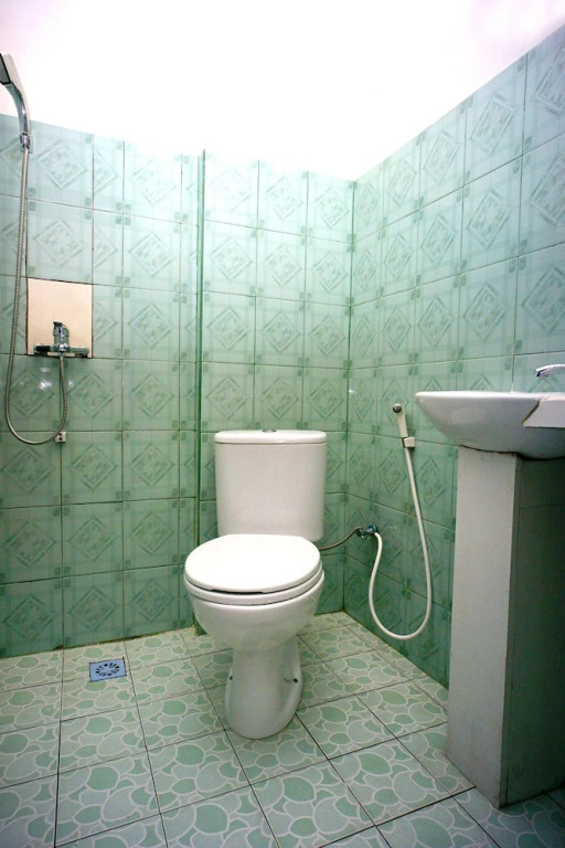 MIM Guest House Syariah by OYO Rooms