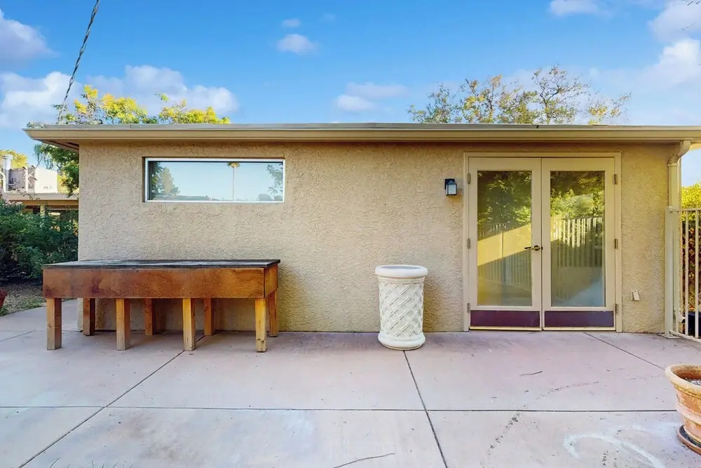 Great for Groups! Poolside Oasis Near Encanto Park