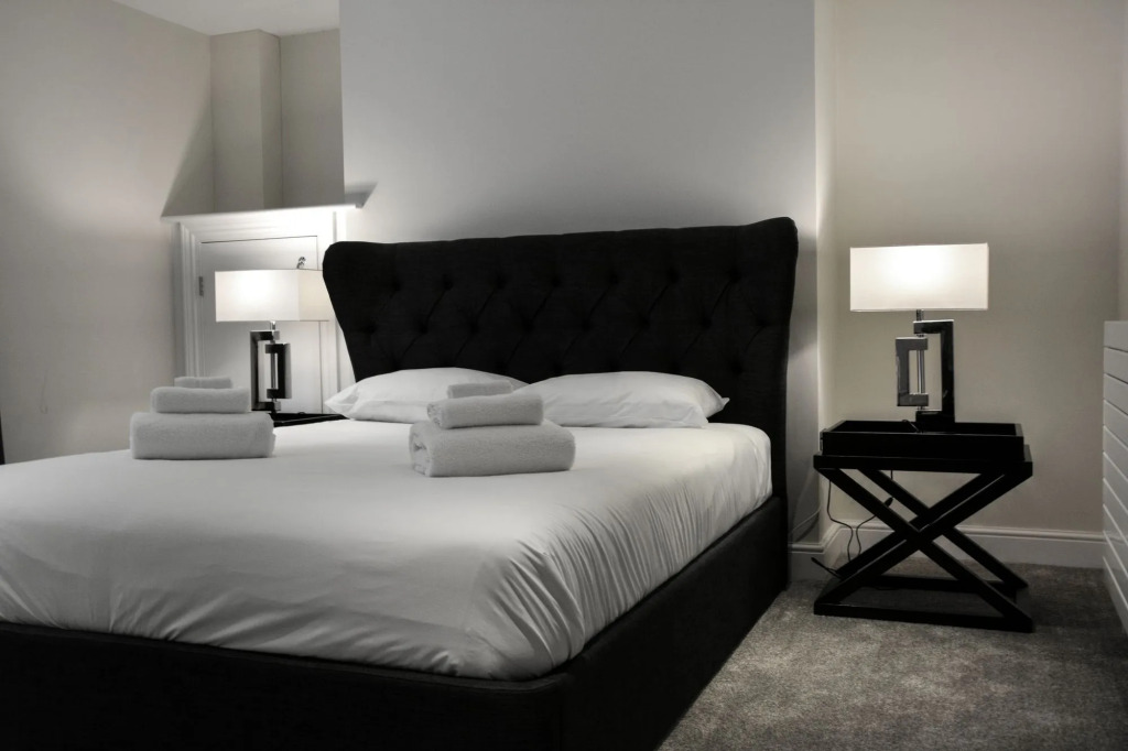 Pinnacle Residences - Cambridge