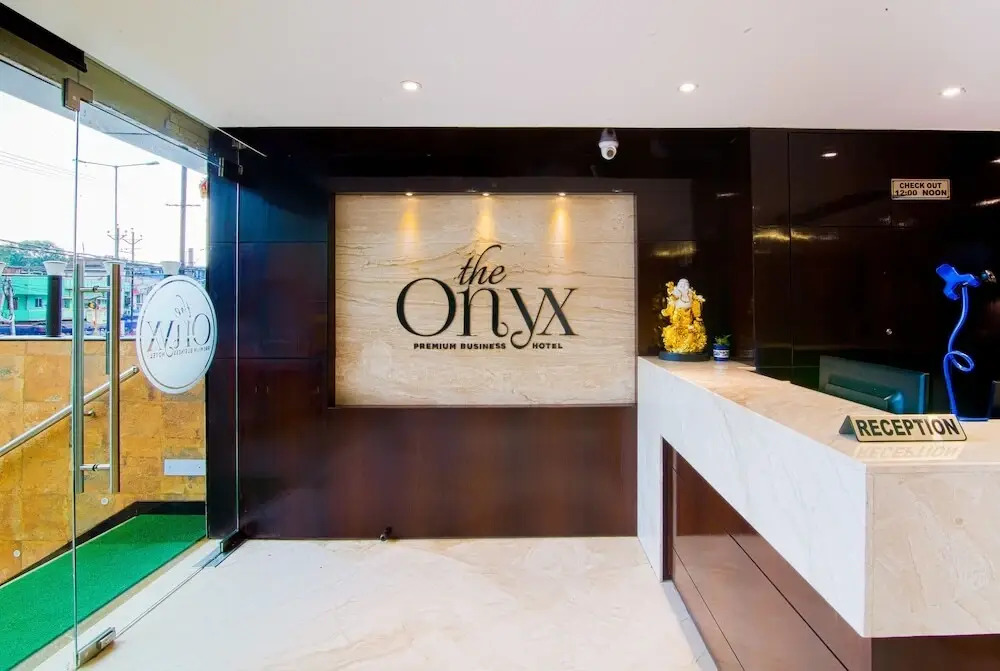 The Onyx - Premium Business Hotel