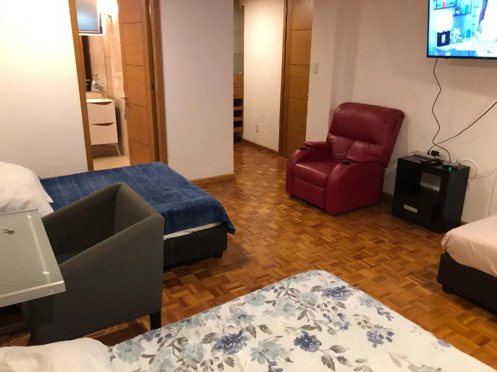 Caravansaro Vazquez de Mella 347 Polanco