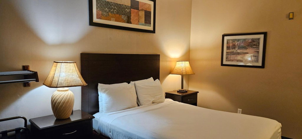 Bellis Inn