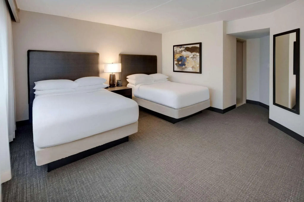 Embassy Suites by Hilton Detroit Troy Auburn Hills