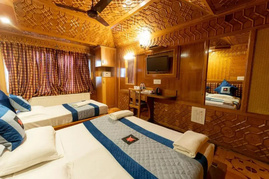 Rubab Guest House