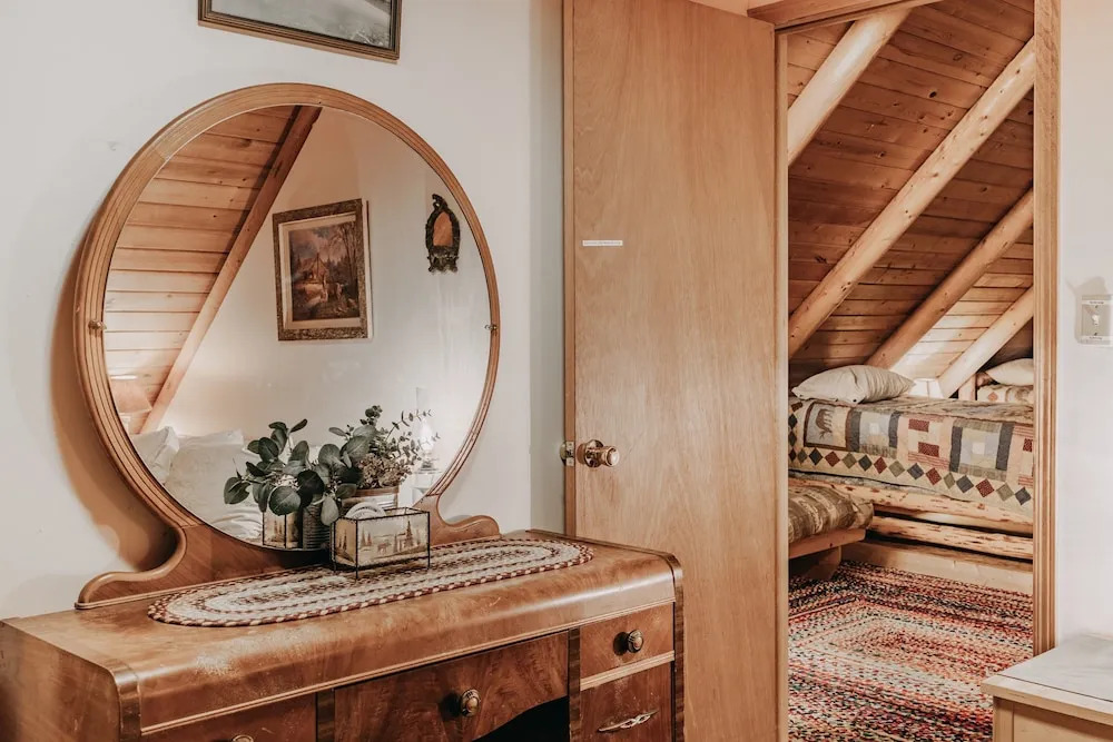 Baker Rim Cabin 17 - A Rustic Family Cabin With Modern Features