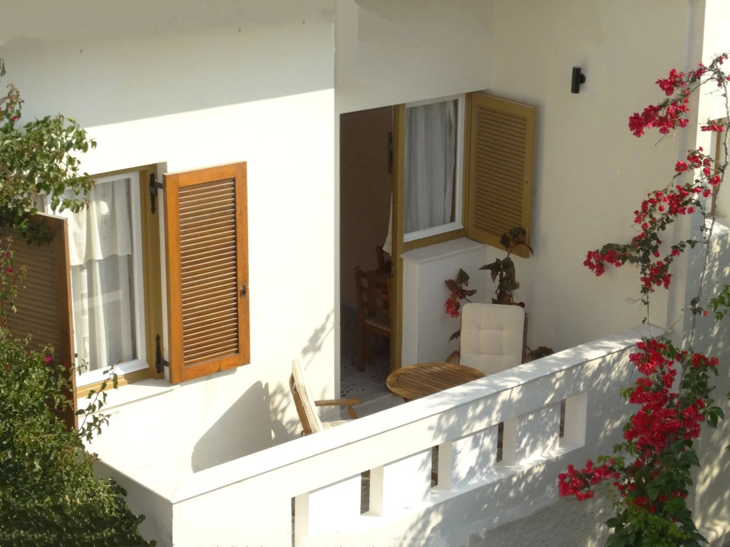 Naxos Lane Center