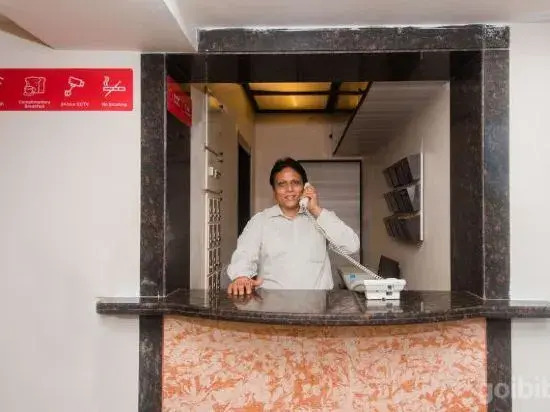 Oyo 15719 Hotel Banjara
