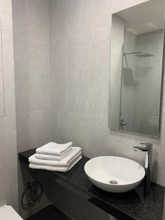 Apartment in center of Yerevan, Saryan street, 1 line