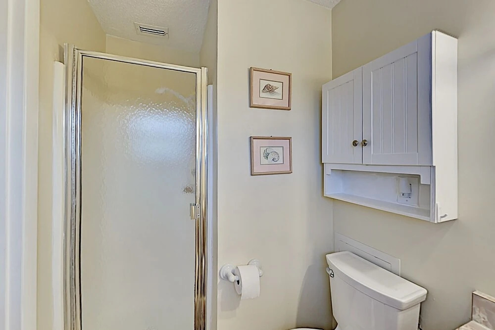 3br/2ba Seaside - 600 Feet From The Beach - Sleeps 6 3 Bedroom Home