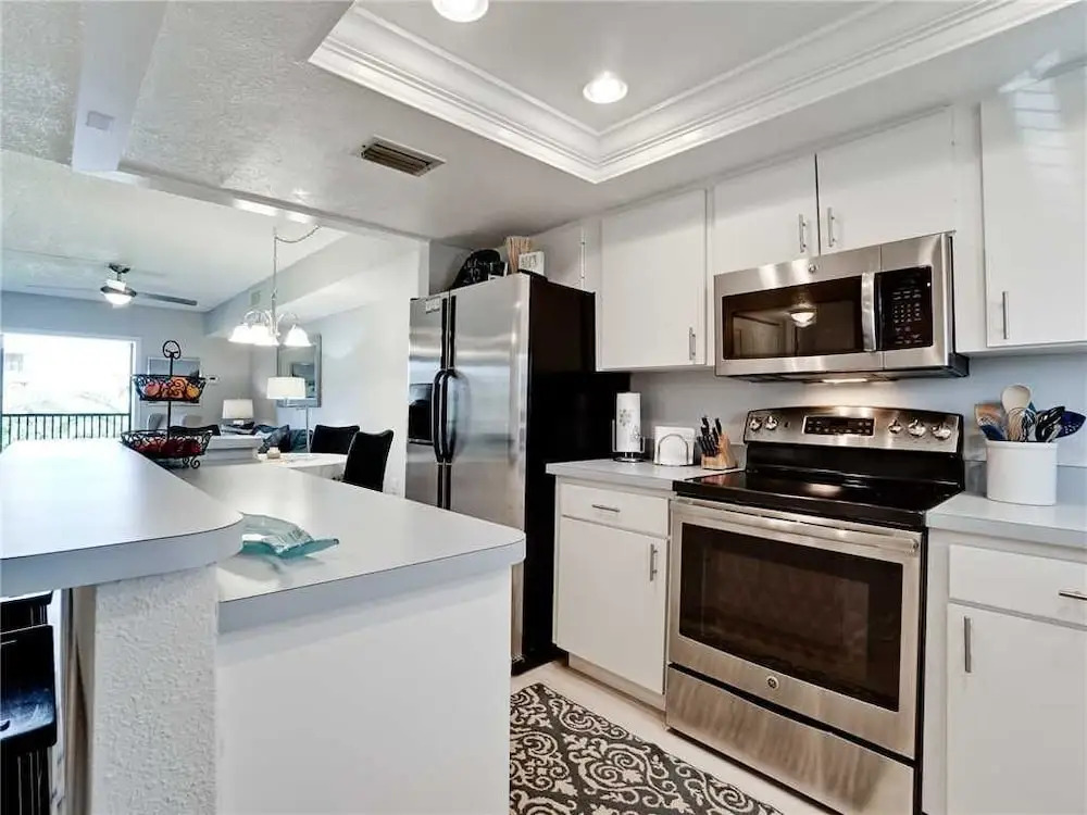 Inlet 21 - Two Bedroom Condo