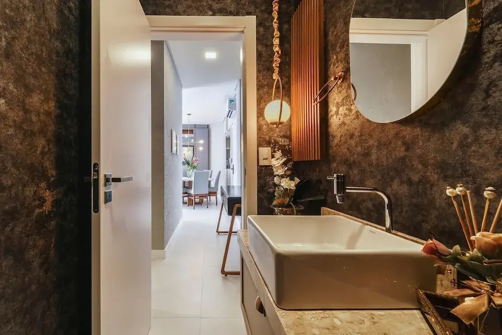 833-Apartamento 2 suítes em Bombinhas