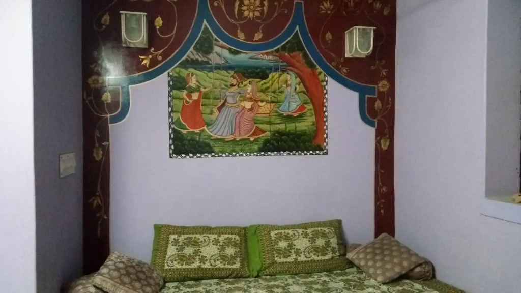 Shyam Palace Guest House