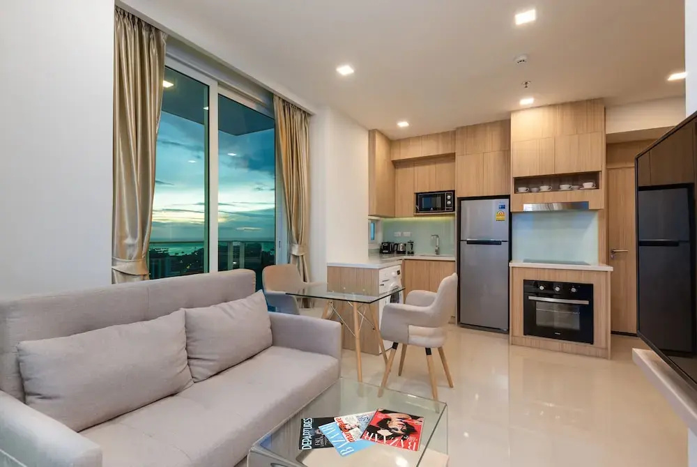 City Garden Tower by Pattaya Holiday