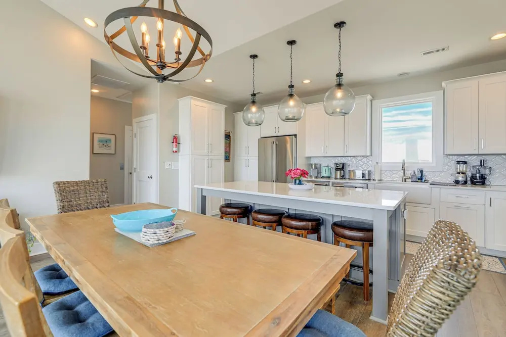 Beachfront Oasis w/ 2 Large Decks, BBQ & Views!