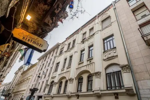 K11 Exclusive Apartment at Szimpla