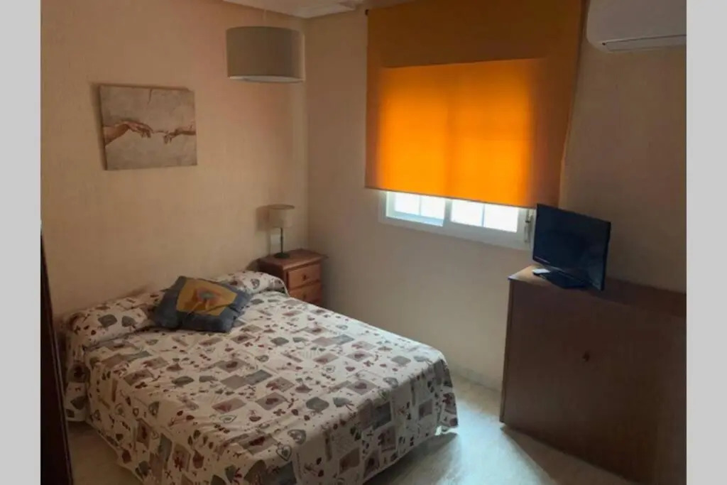 Apartamento 3 dormitorios en la playa de Almeria.