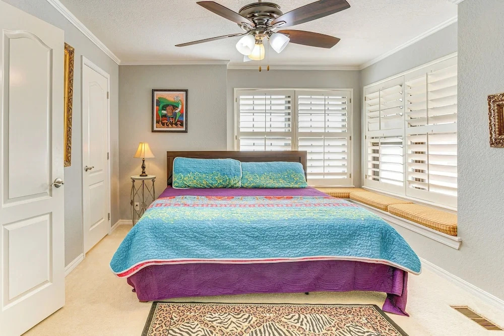 15 Mi to Dtwn: Oklahoma City Family Home
