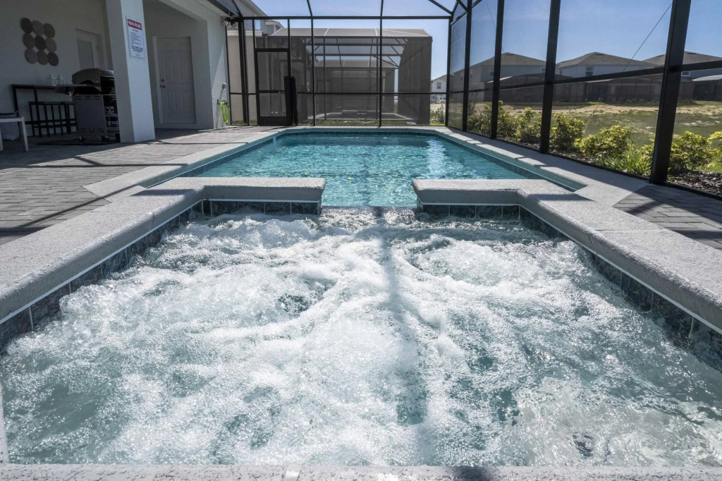 Amazing Fun Vacation home w Pool at Top Resort 21