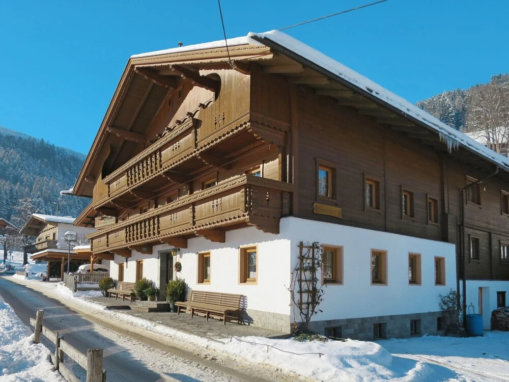 Bauernhaus Schusterh usl Schwendau