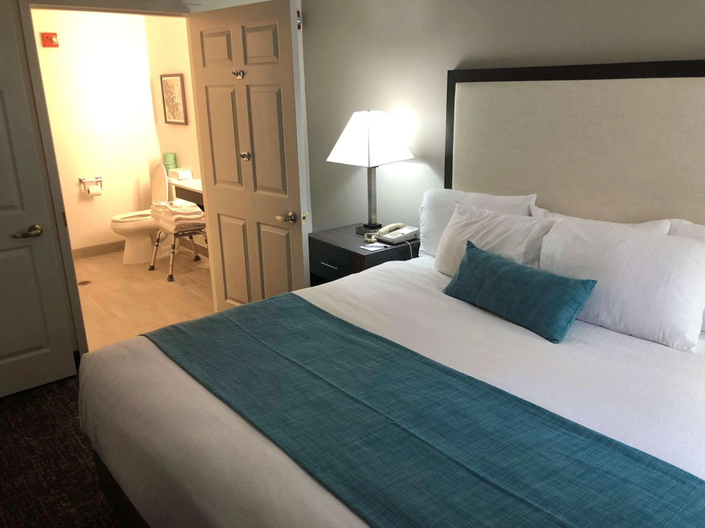 Hawthorn Suites by Wyndham Franklin