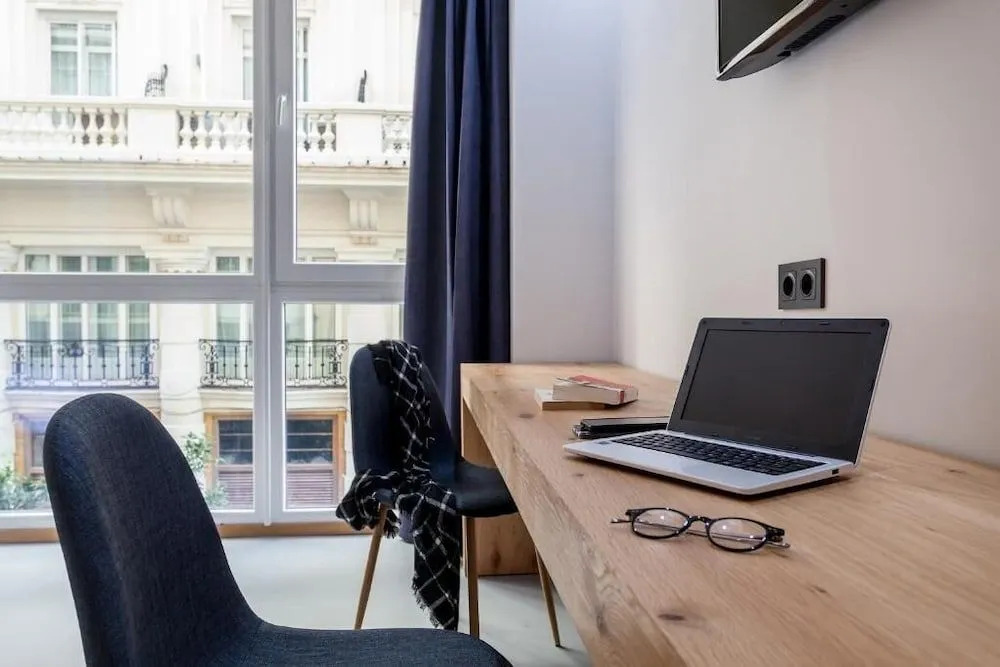 NALU Valencia Boutique Rooms