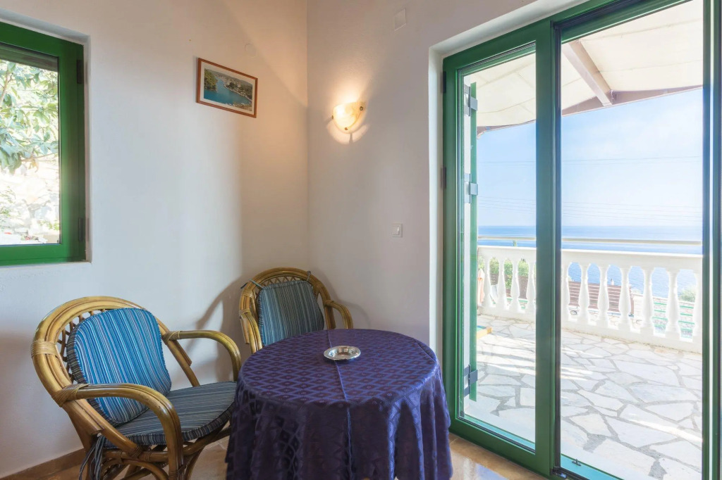 Villa Anastasia Large Private Pool Walk to Beach Sea Views A C Wifi Car Not Required - 2248