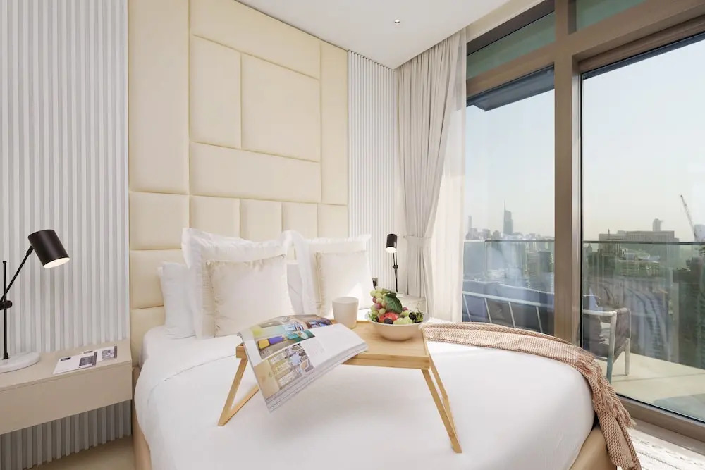 Maison Privee - Modern Luxury Apt w/ Spectacular Dubai Marina Vws
