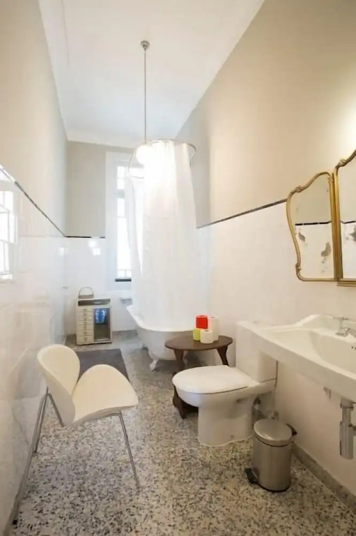 14º Esquadra - Cais das Pedras Guest House