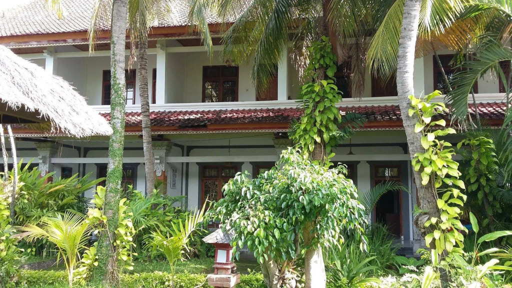 Padang Lovina Seaside Cottages