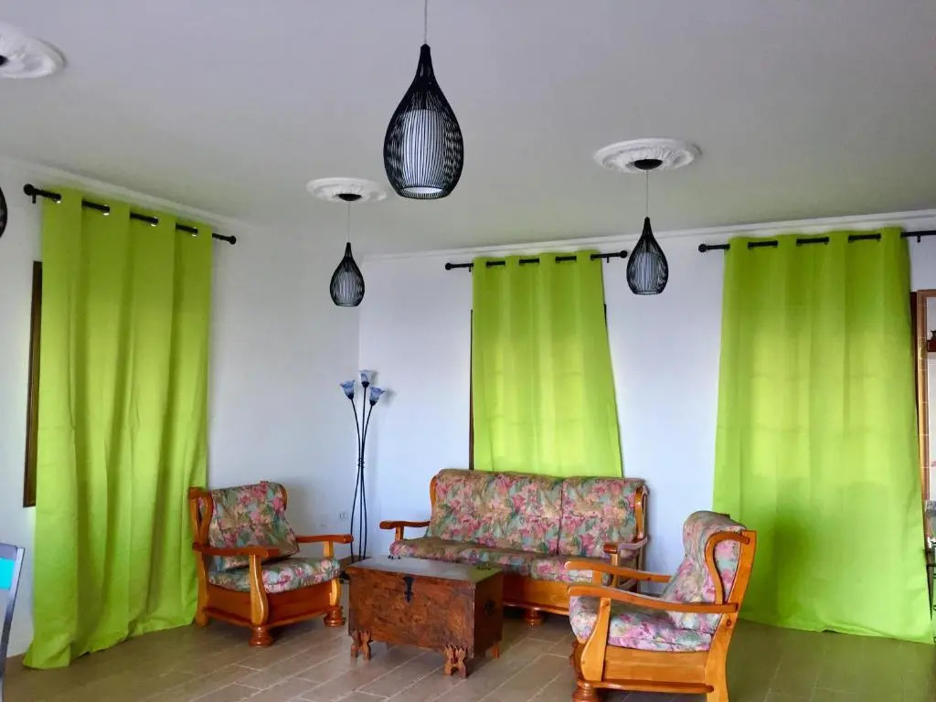 Costa Este House