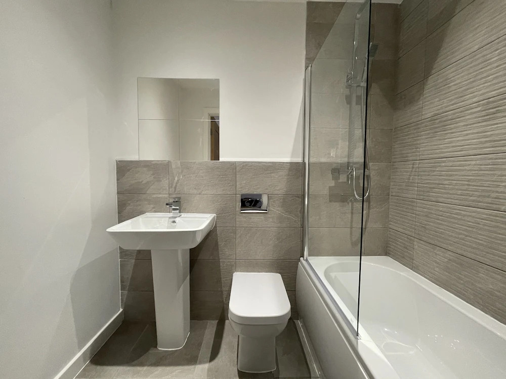 Modern & Comfortable 2BR Apartment