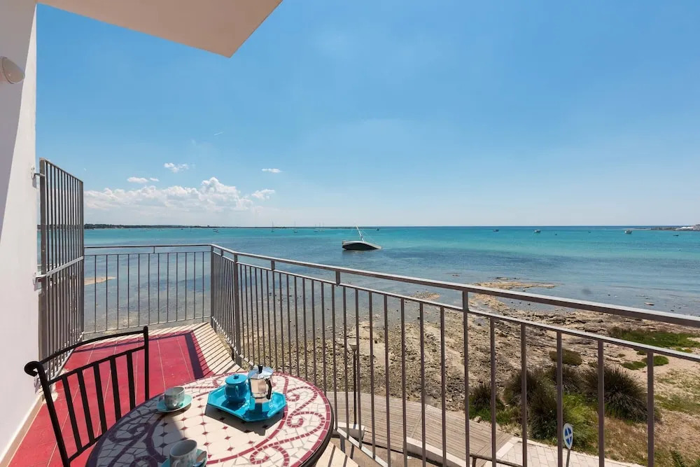 Porto Cesareo Family House
