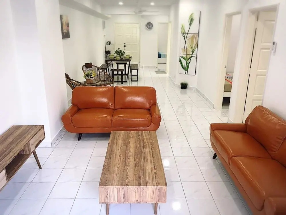 Serdang Raya by Yolodge