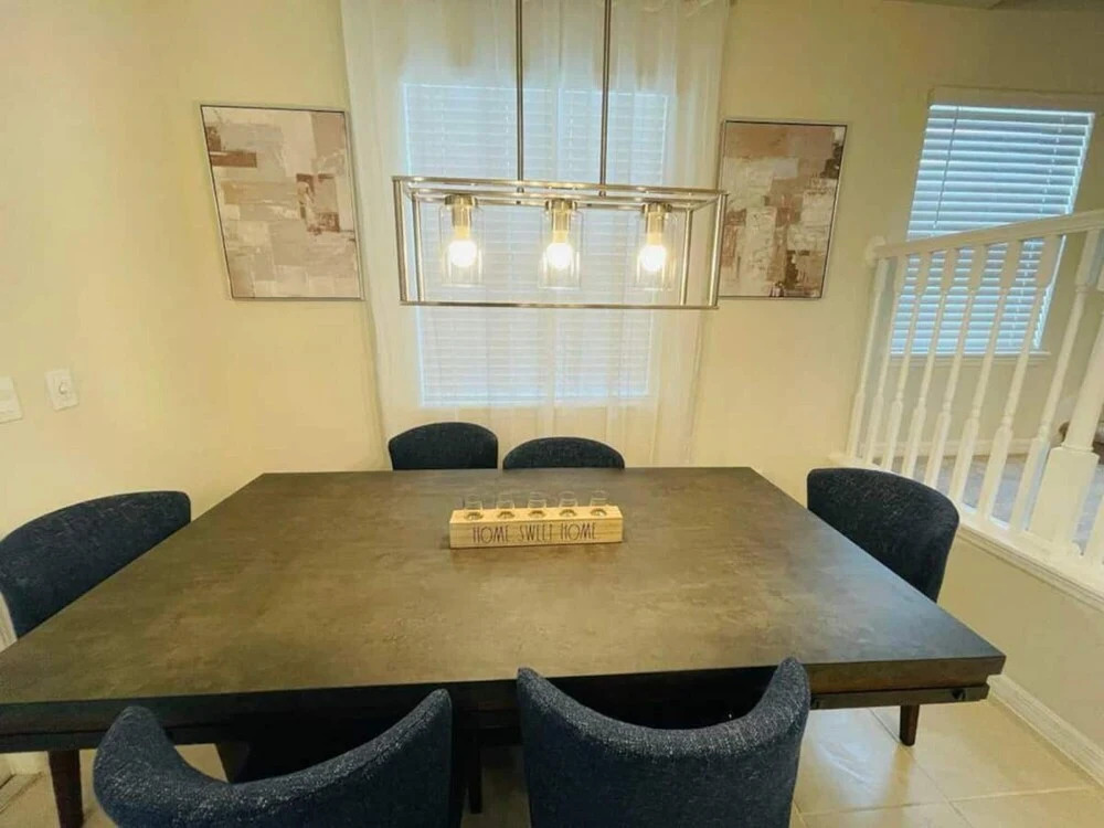 706 BRAND NEW near Disney