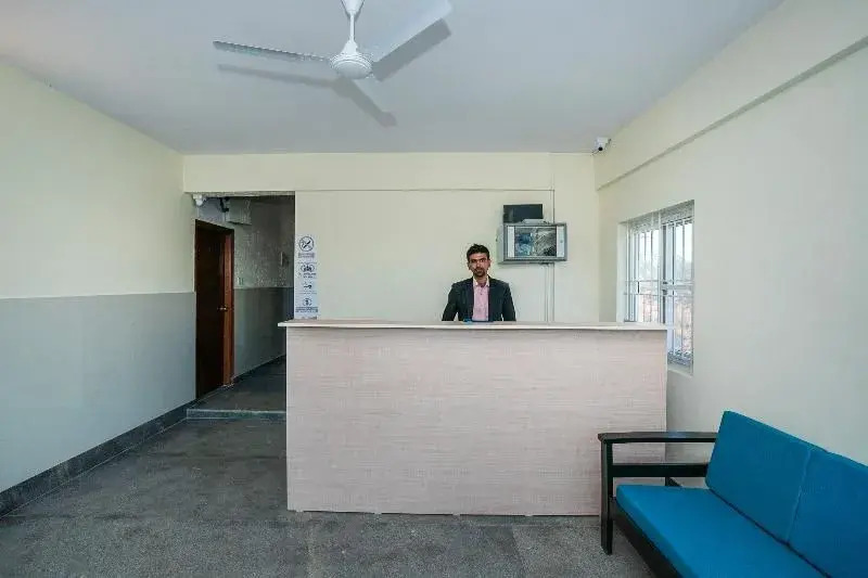 Sri Sai Guest House By OYO Rooms