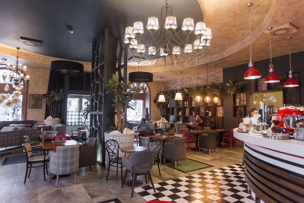 Hotel Grand Hedonist