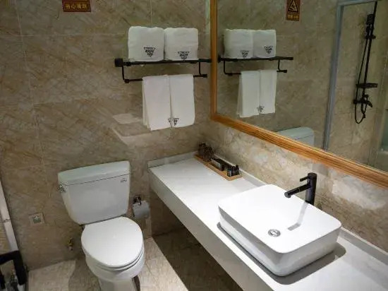 lMMAXE E-sports Hotel